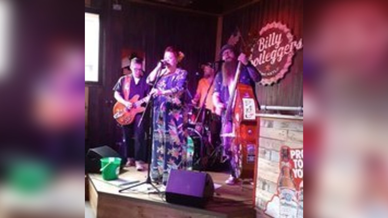 Ruby and The Mystery Cats - Live @ Billy's