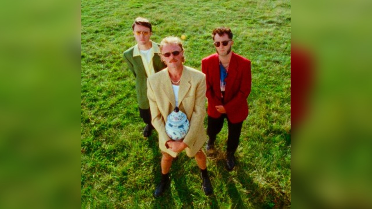 Naked Soft Men (FR) // Wehmut