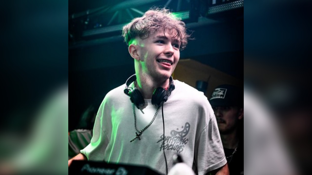 Deekz: DNB Green Room Shows