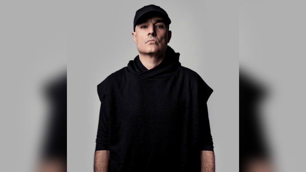 Encrypted Presents: NOWHERE by Paco Osuna