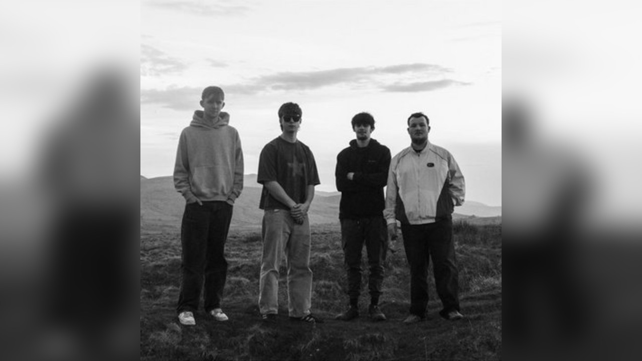 Antics & Friends Mucky Doo