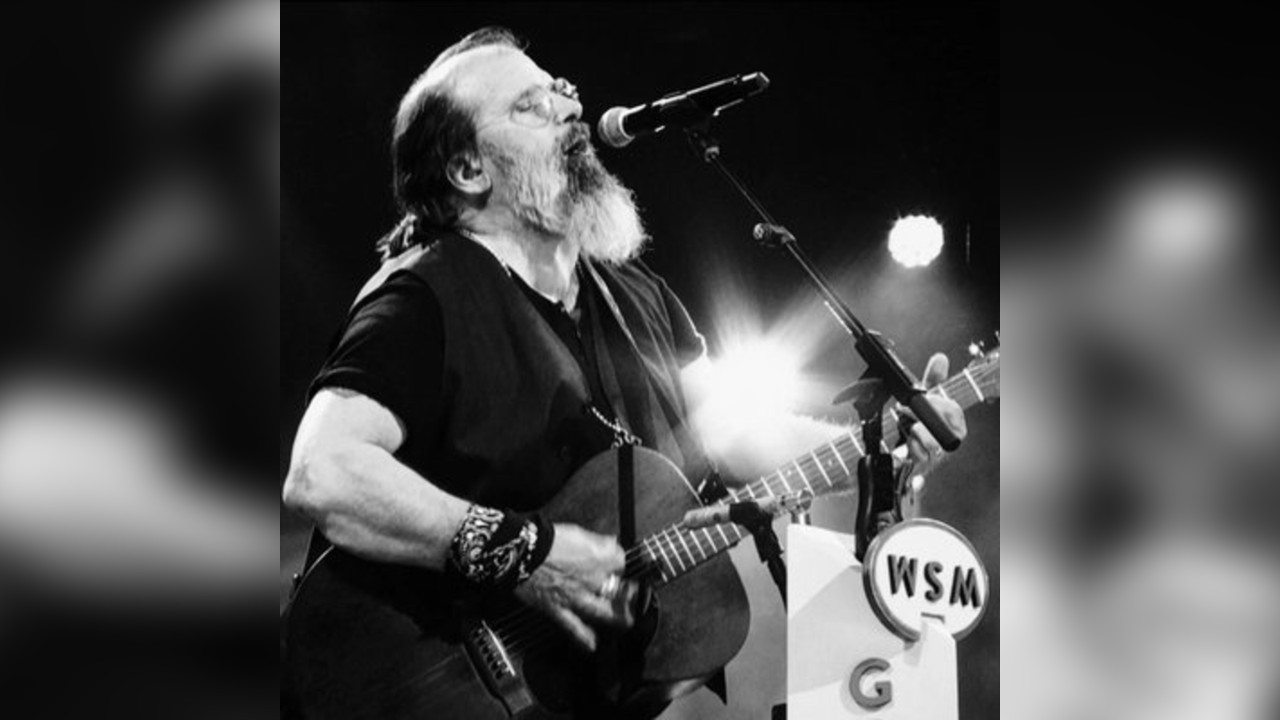 Steve Earle - Solo and Acoustic