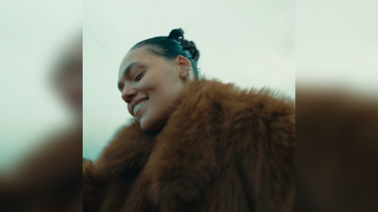 Everything's Perfect : Live - Sweet Rose Edition