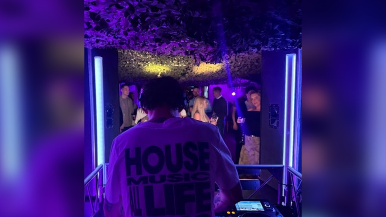 TEST B3D #001 - Presents: Mehlor