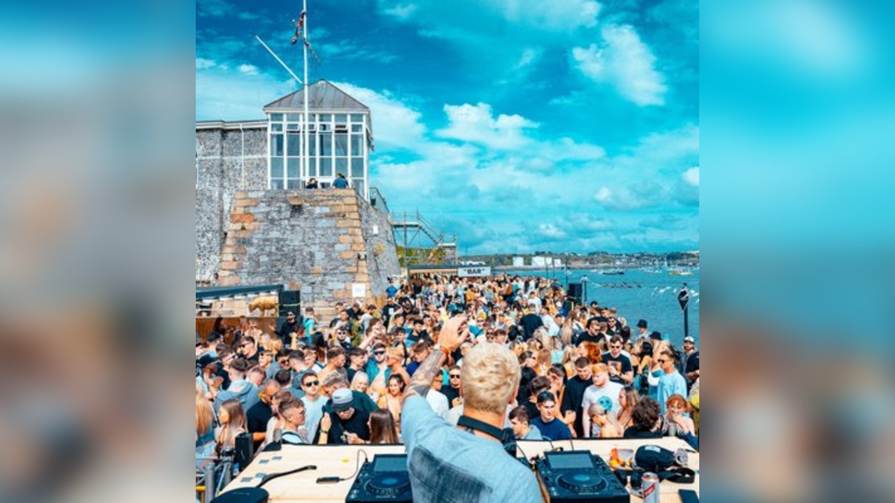 Casa at The Corinthian: Summer Day Party 2026