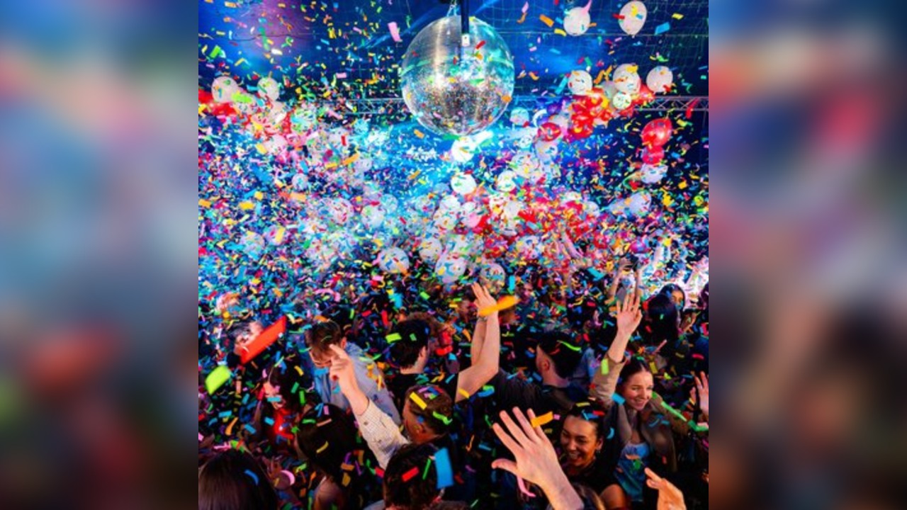 Bank Holiday Sunday at Infernos | Disco, Pop, Cheese & Classics