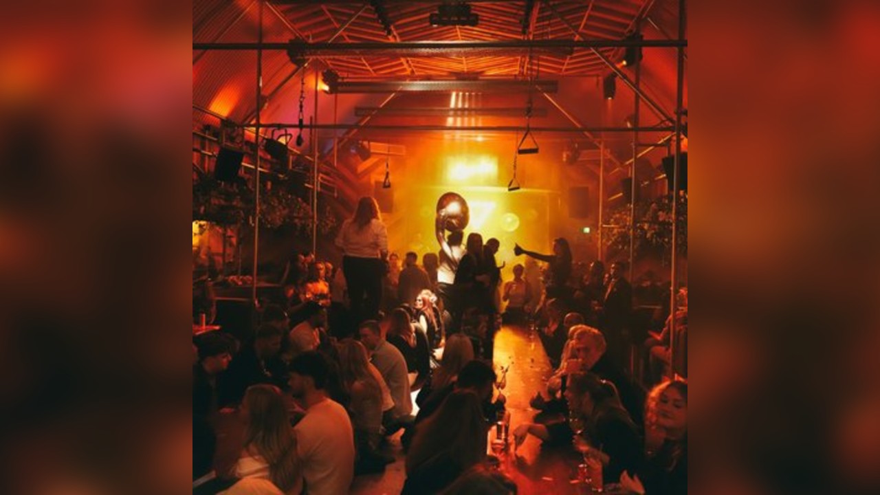 Tangerine Bank Holiday Boogie x Good Custard