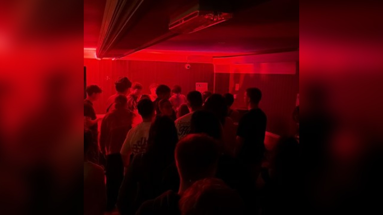 Massiv Soundz @ Cafe Rene 27/6