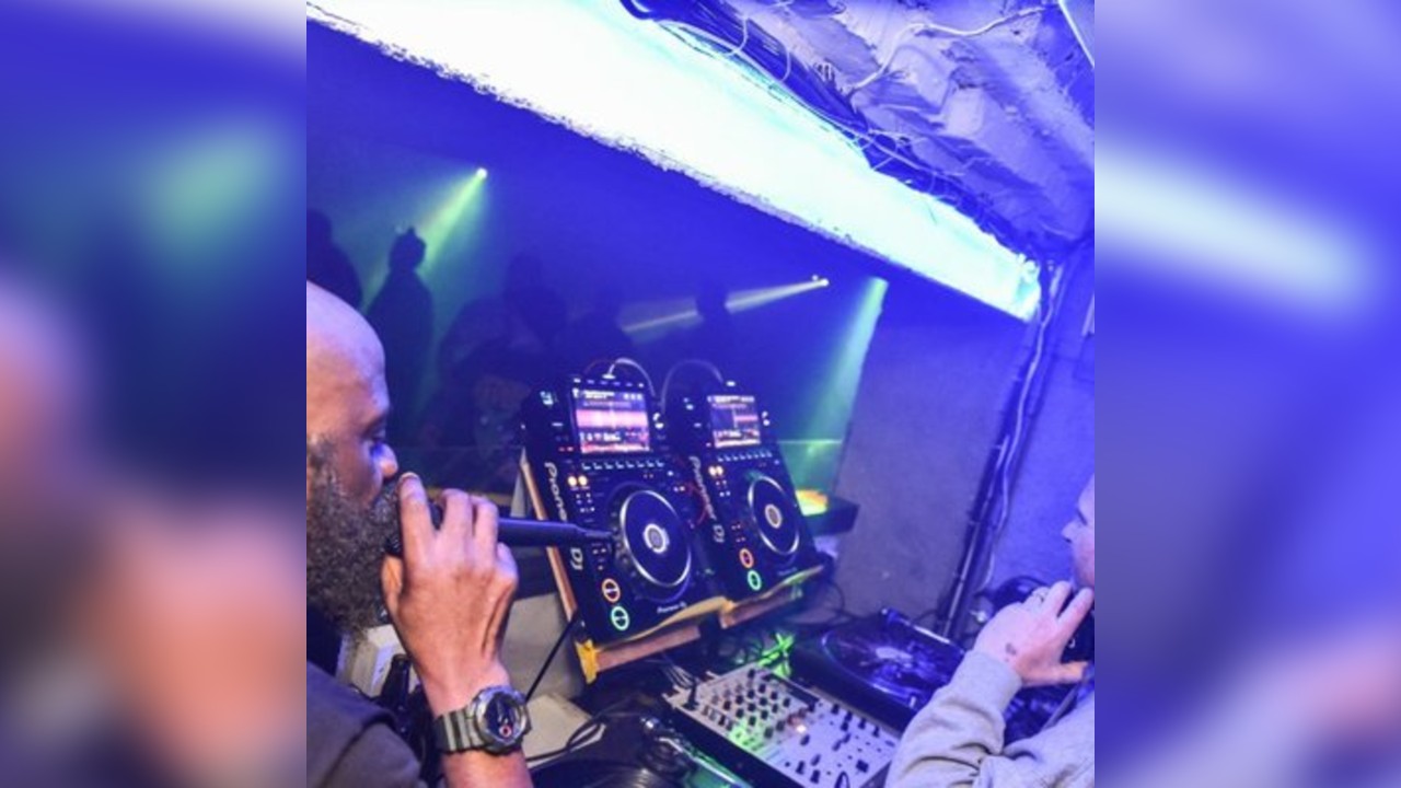 Old skool on the 1210s 4th birthday party