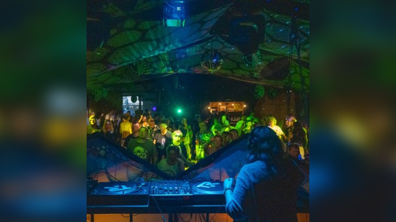 The Beat Goes On Presents An Acid Barn Dance