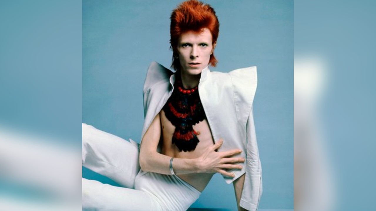 David Bowie special at How Does It Feel To Be Loved?