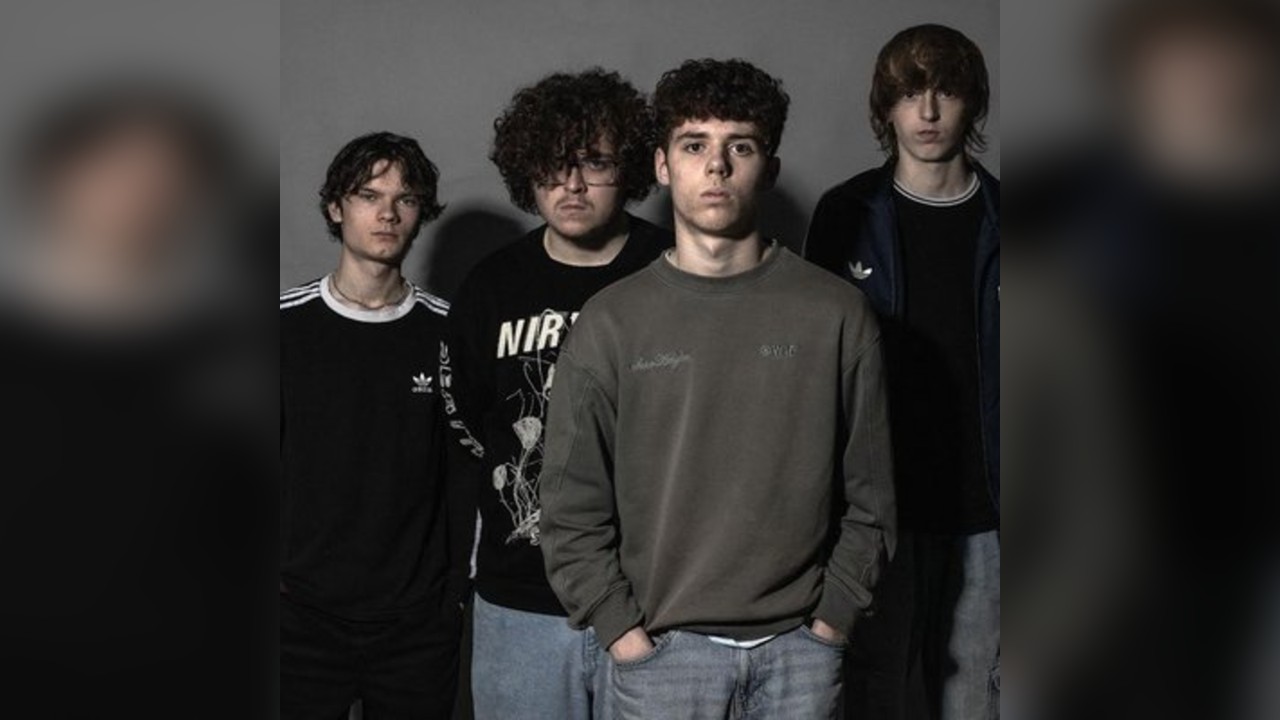 The Kellows + Support