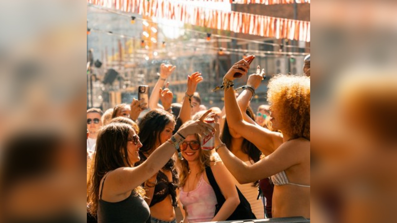 Ibiza Classics: 30+ Daytime Clubbing