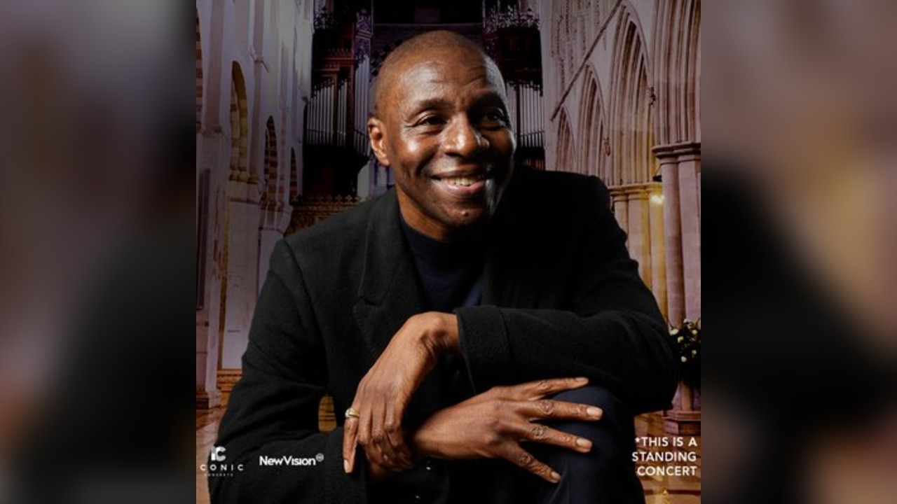 Tunde of Lighthouse Family Live in St Albans Cathedral