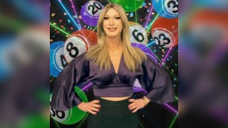 Angela Bra: Secret Diary of a Bingo Call Girl 2 - Bay Fringe
