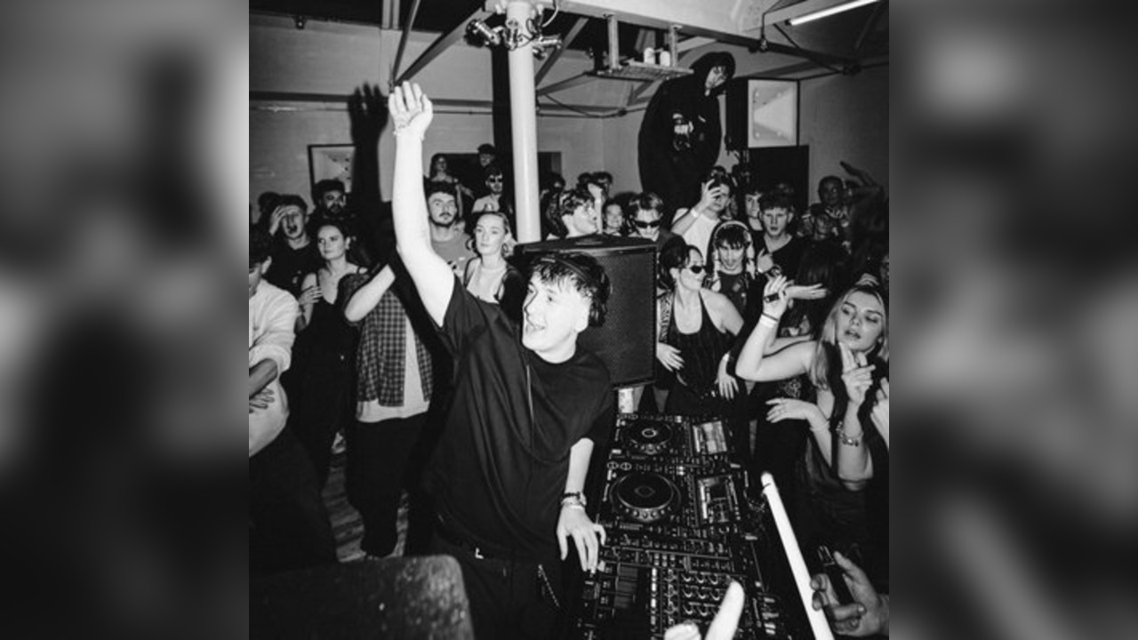 K Motionz & A Little Sound - Coventry