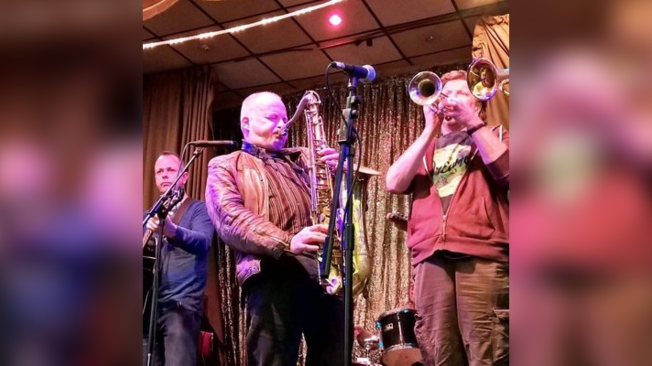 Archie Brown & The Young Bucks