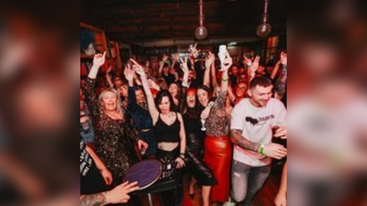 Word of Mouth Aug Bank Hol Sun Club Classics & Old Skool RnB