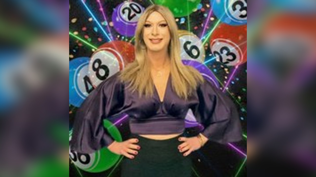 Angela Bra: Secret Diary of a Bingo Call Girl 2 - Bay Fringe