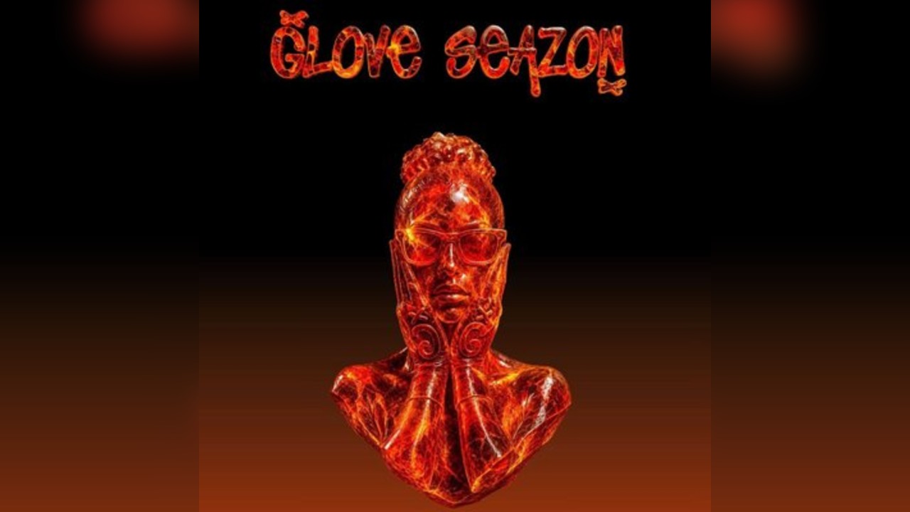 Glove Seazon