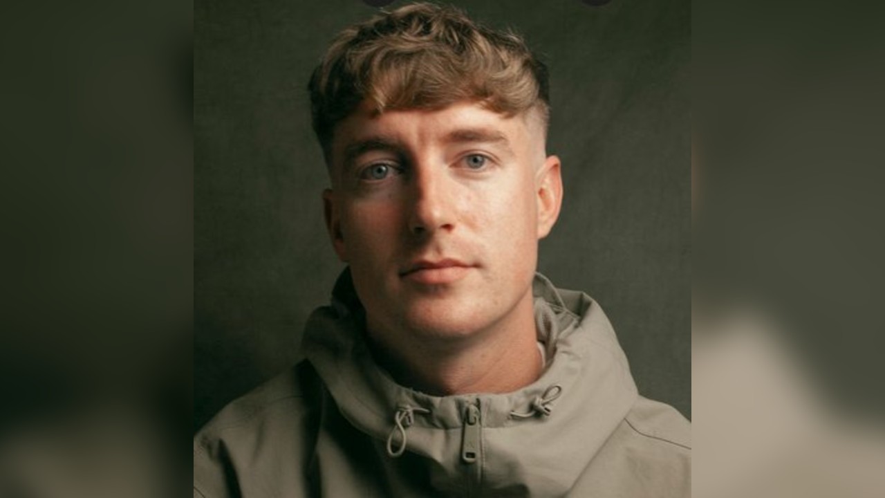 Multunes Headline Show Ayr Pavilion