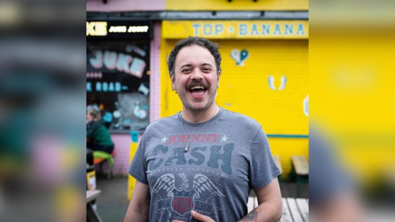 KH Comedy Fest: Hobnobbing - Gareth Williams