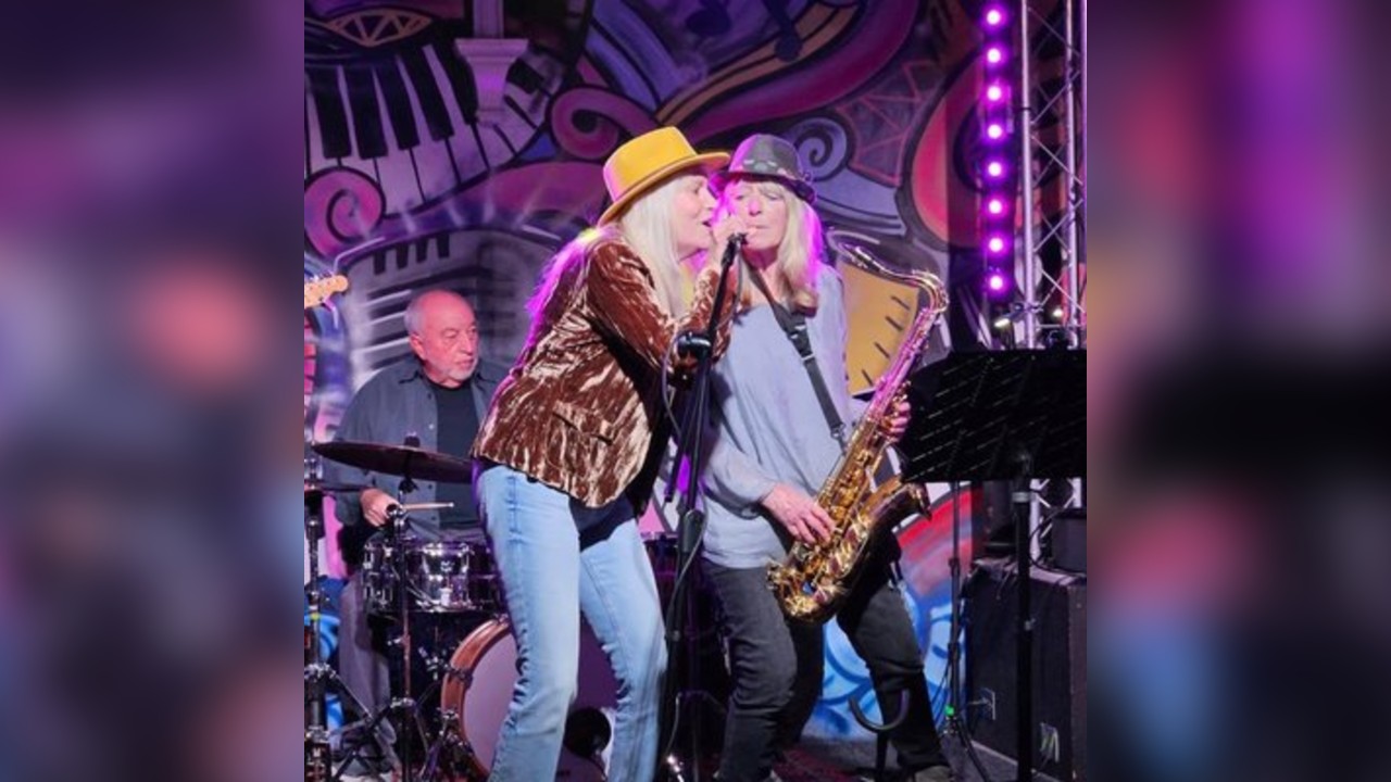 Blue Eyed Soulsters