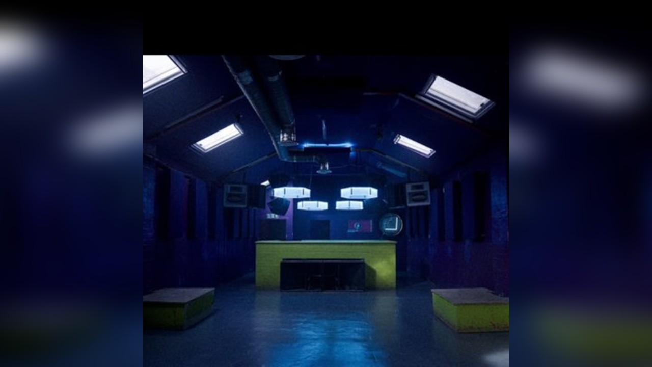 Vibrant x The Loft