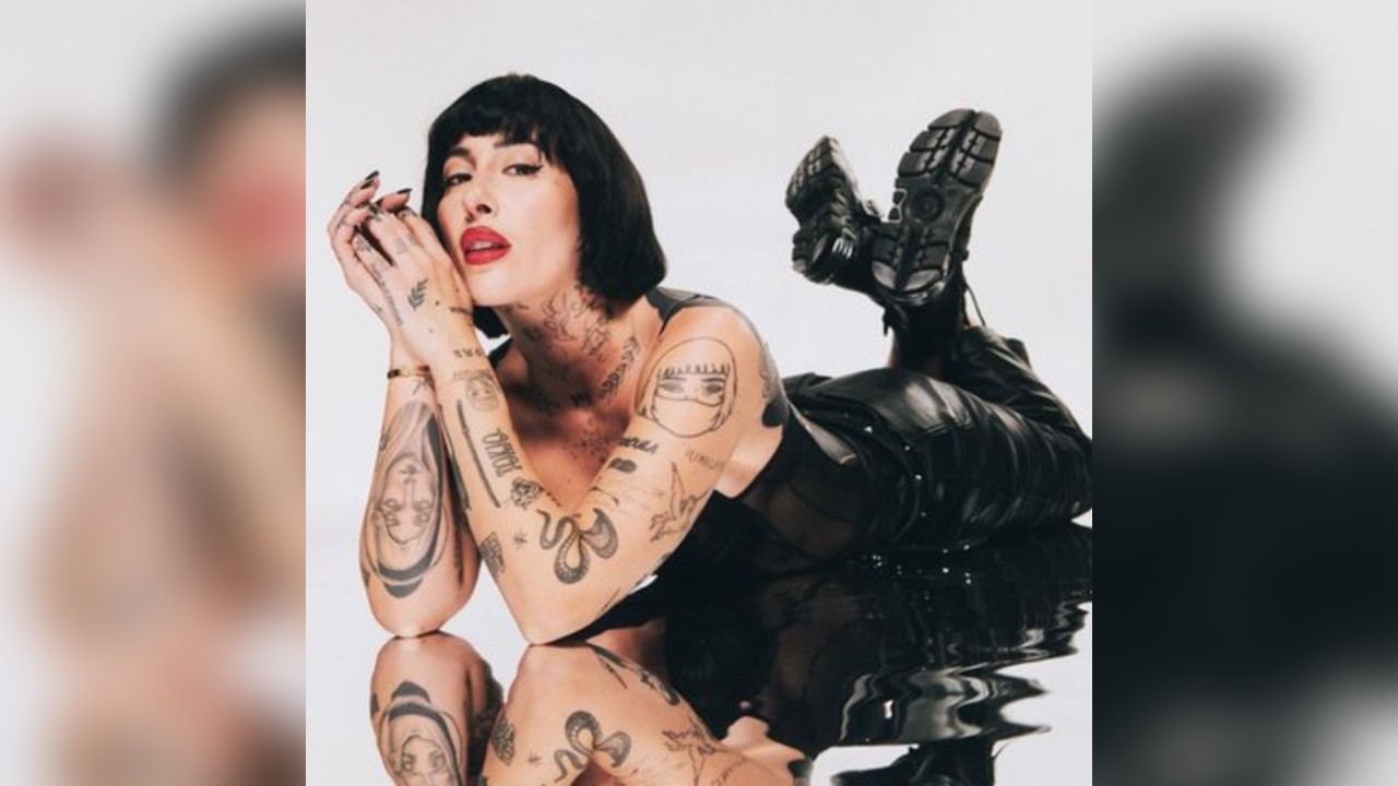 Indira Paganotto Curates