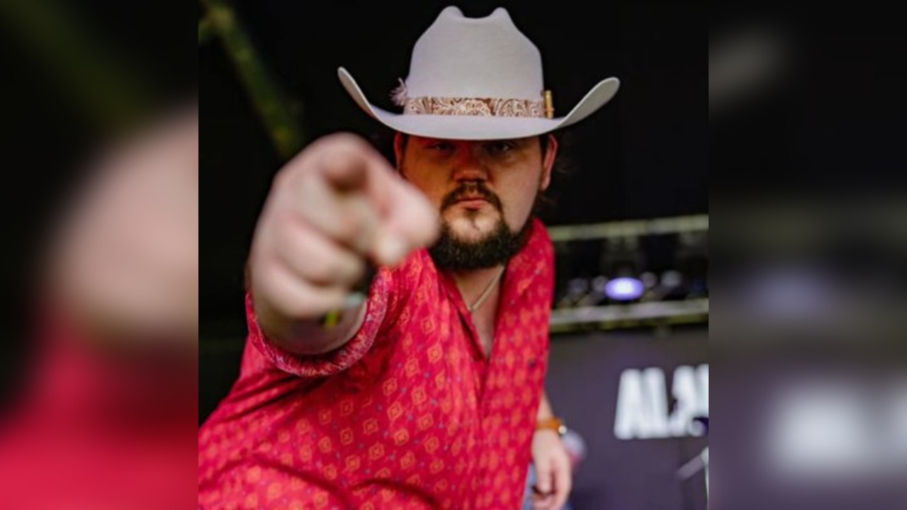 Alan Finlan Headline Show with Special Guests