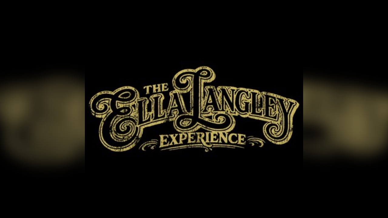 Ella Langley performed LIVE in Liverpool