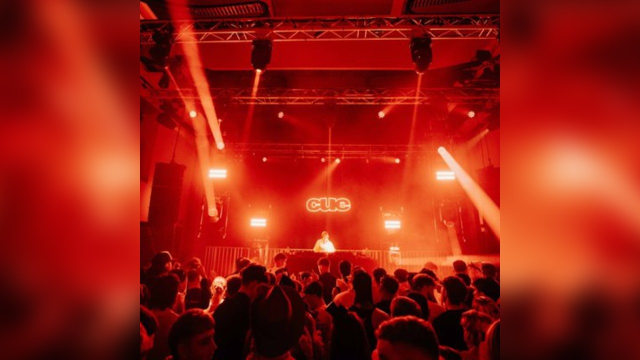 CUE - Cardiff : Halloween w. Locky, Saoirse & more