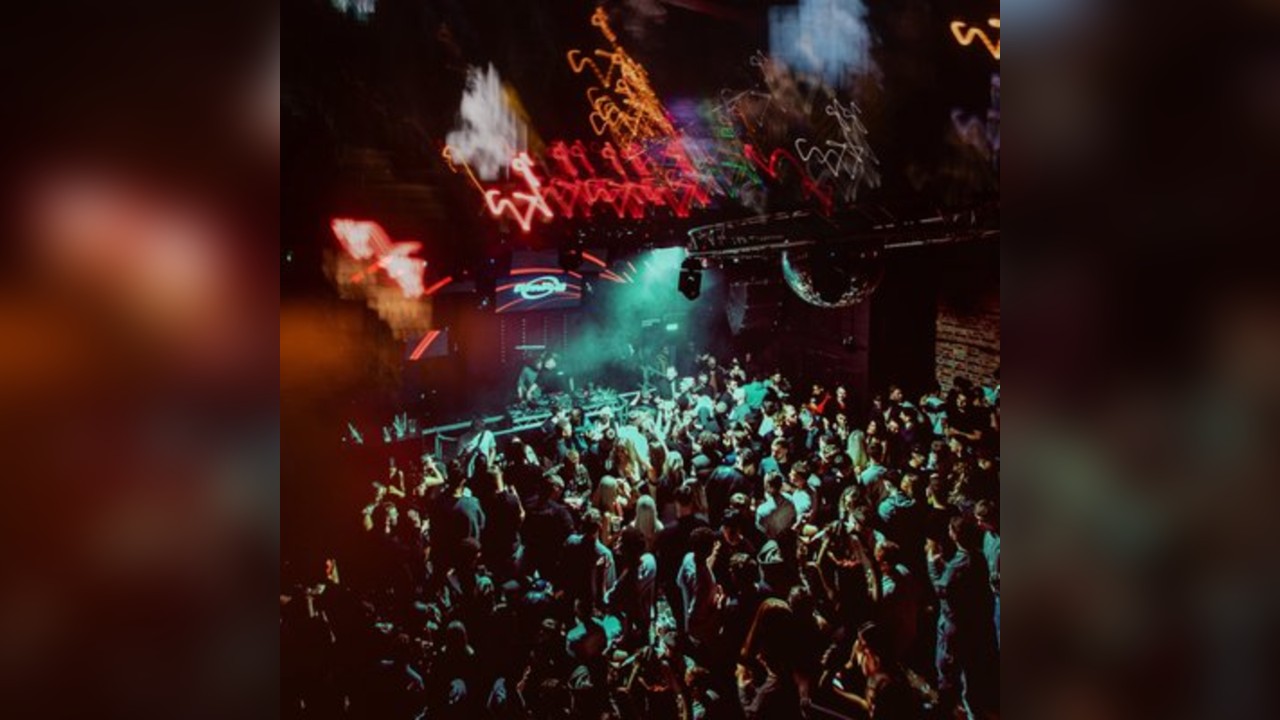 DanceOnArrival: Summer Closing Afterparty (Mamas)