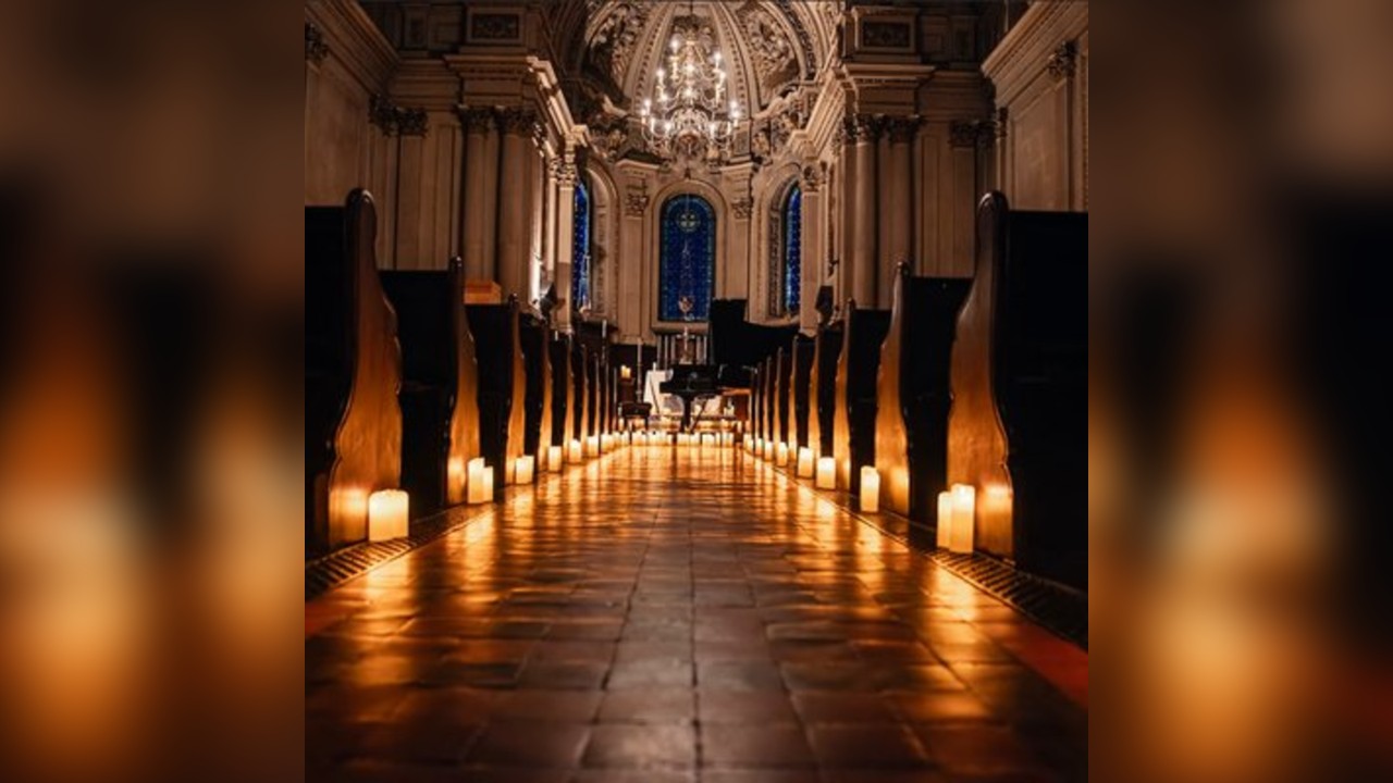 Bach Cello Suites at Christmas by Candlelight (8pm)