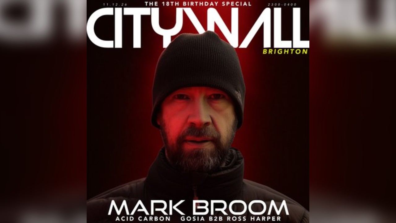 City Wall x Mark Broom