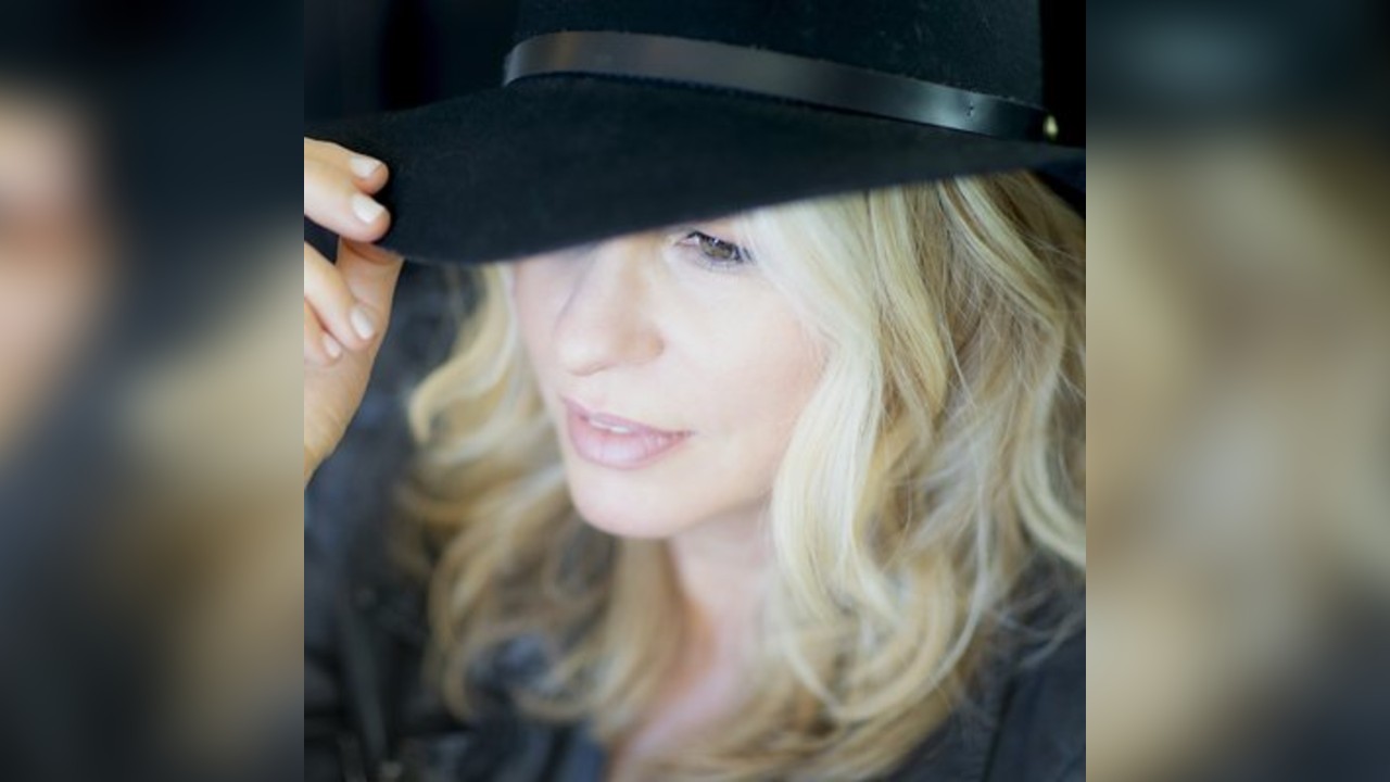 Vonda Shepard
