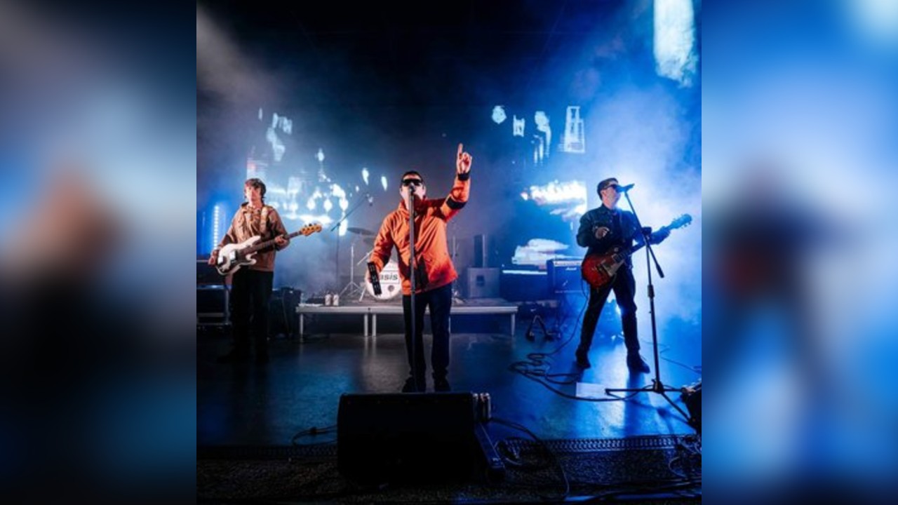 Definitely Oasis: Live In London