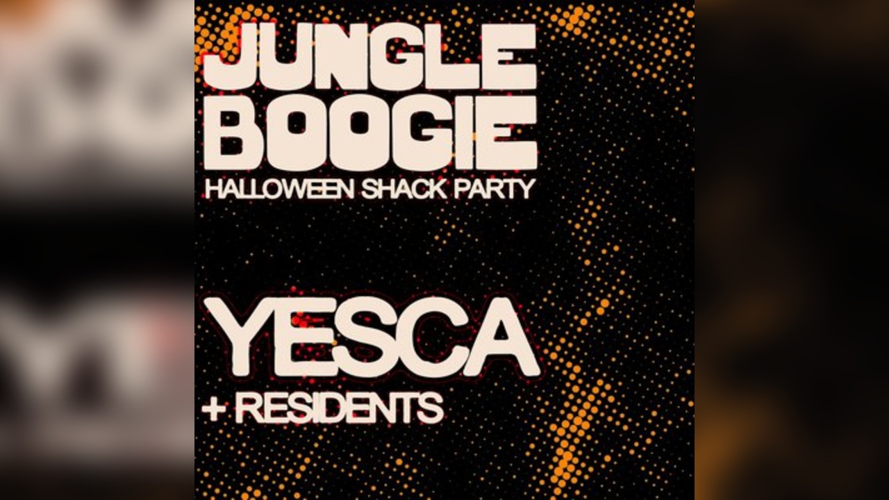 Halloween shack party with Yesca