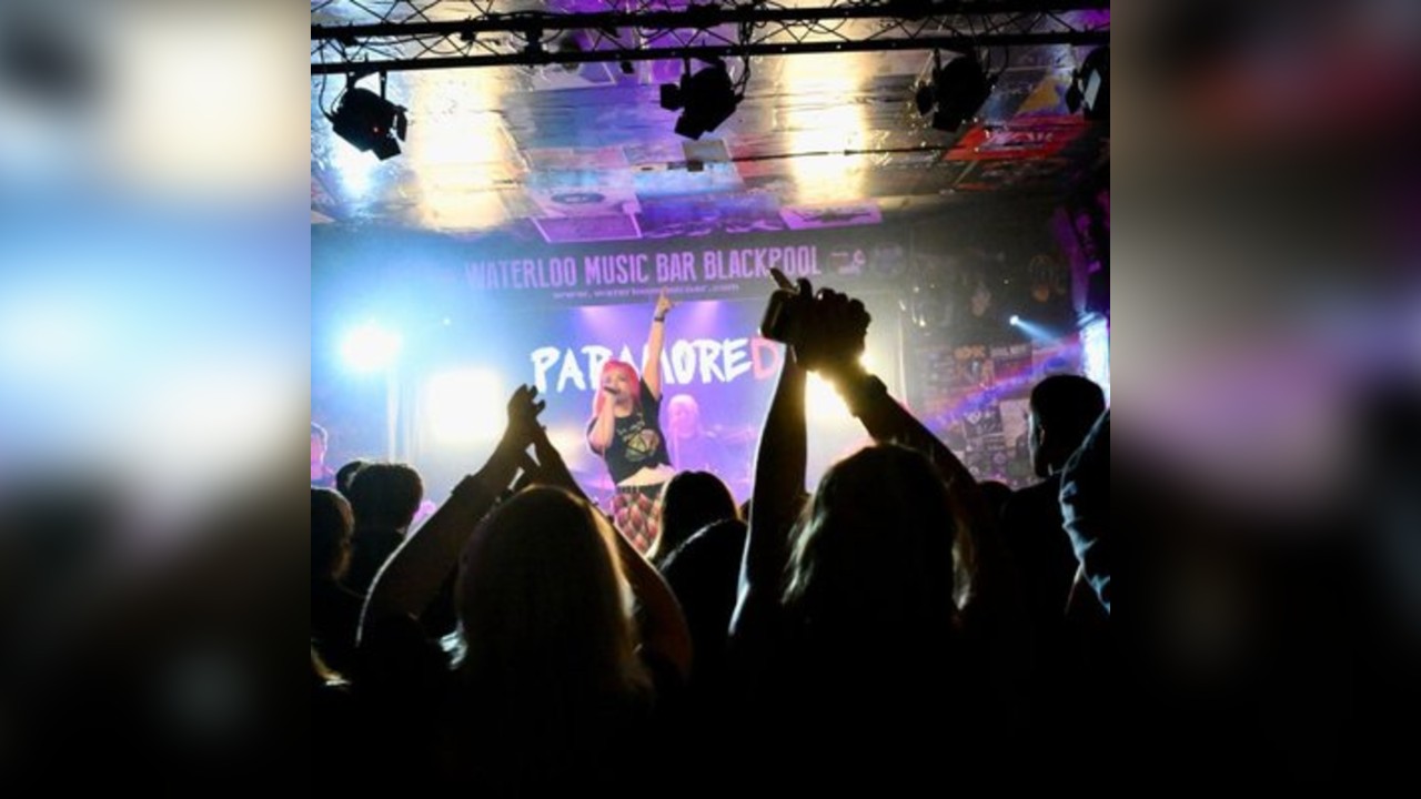 Paramored tribute to Paramore plus support from Offspring Jonny