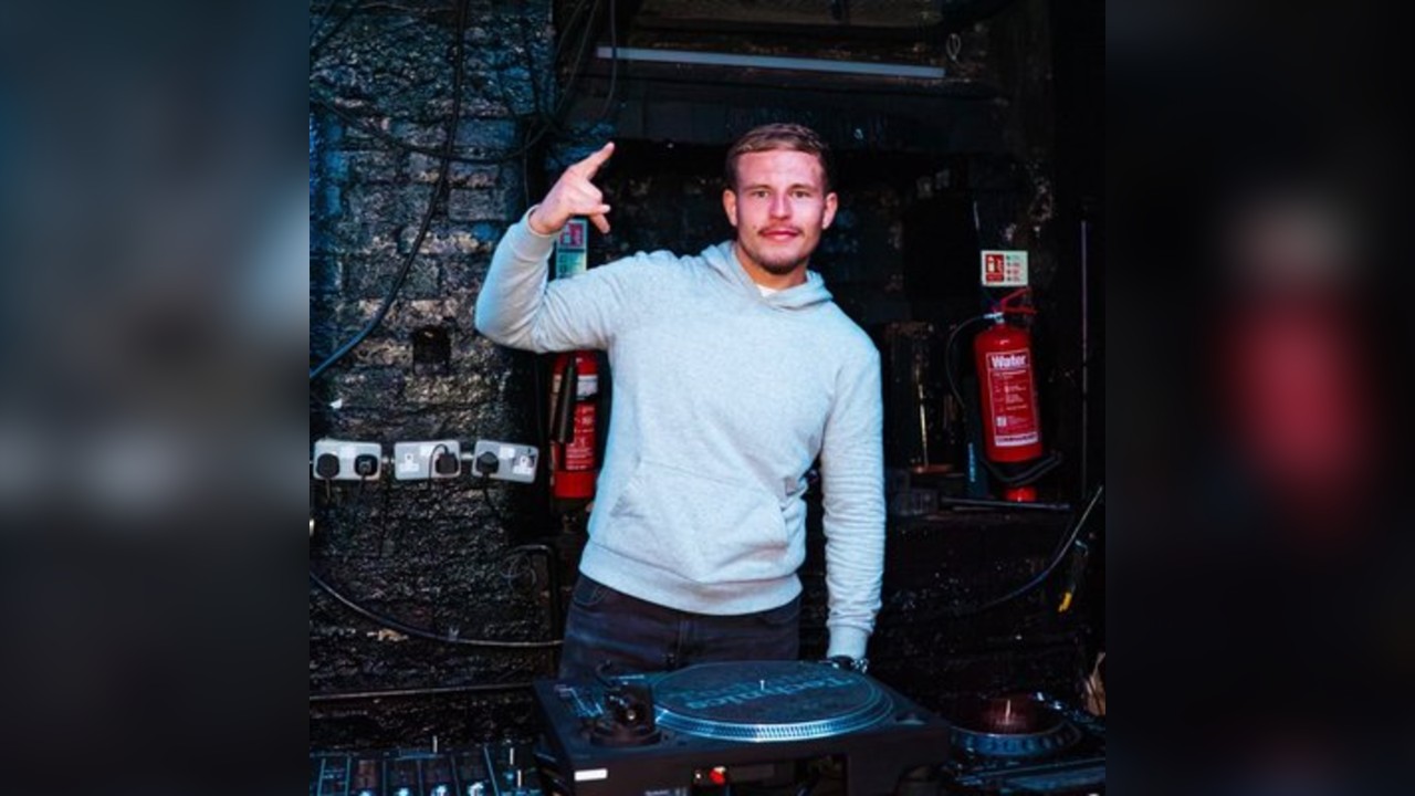 Cinco Shades: Josh Pace (All Night Long)