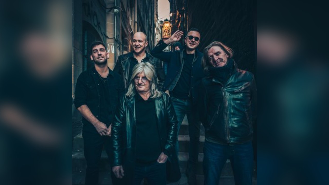 Gerry Jablonski Band LIVE at The Tunnels Aberdeen