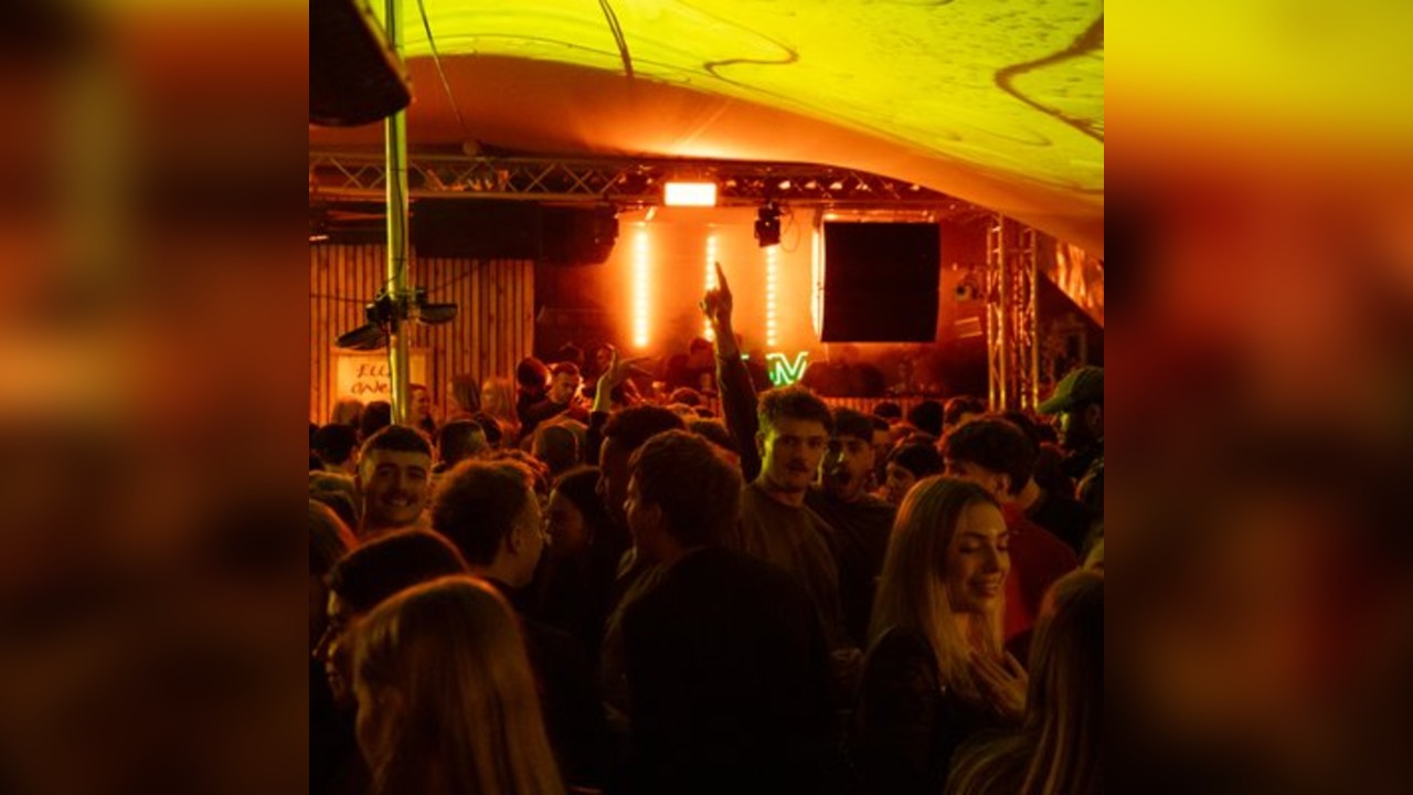 3PM Selects Present: 'Selection.' at Headrow House