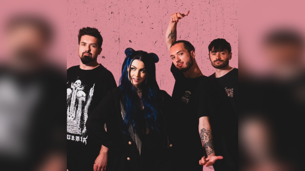 As December Falls Nottingham