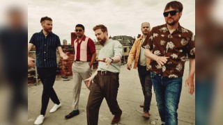 Kaiser Chiefs Hull
