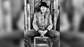 Neil Young & The Chrome Hearts - Glasgow Summer Sessions