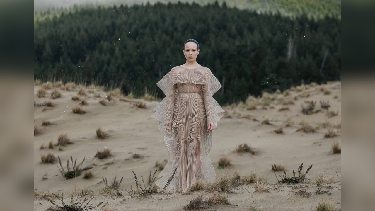 Allie X London