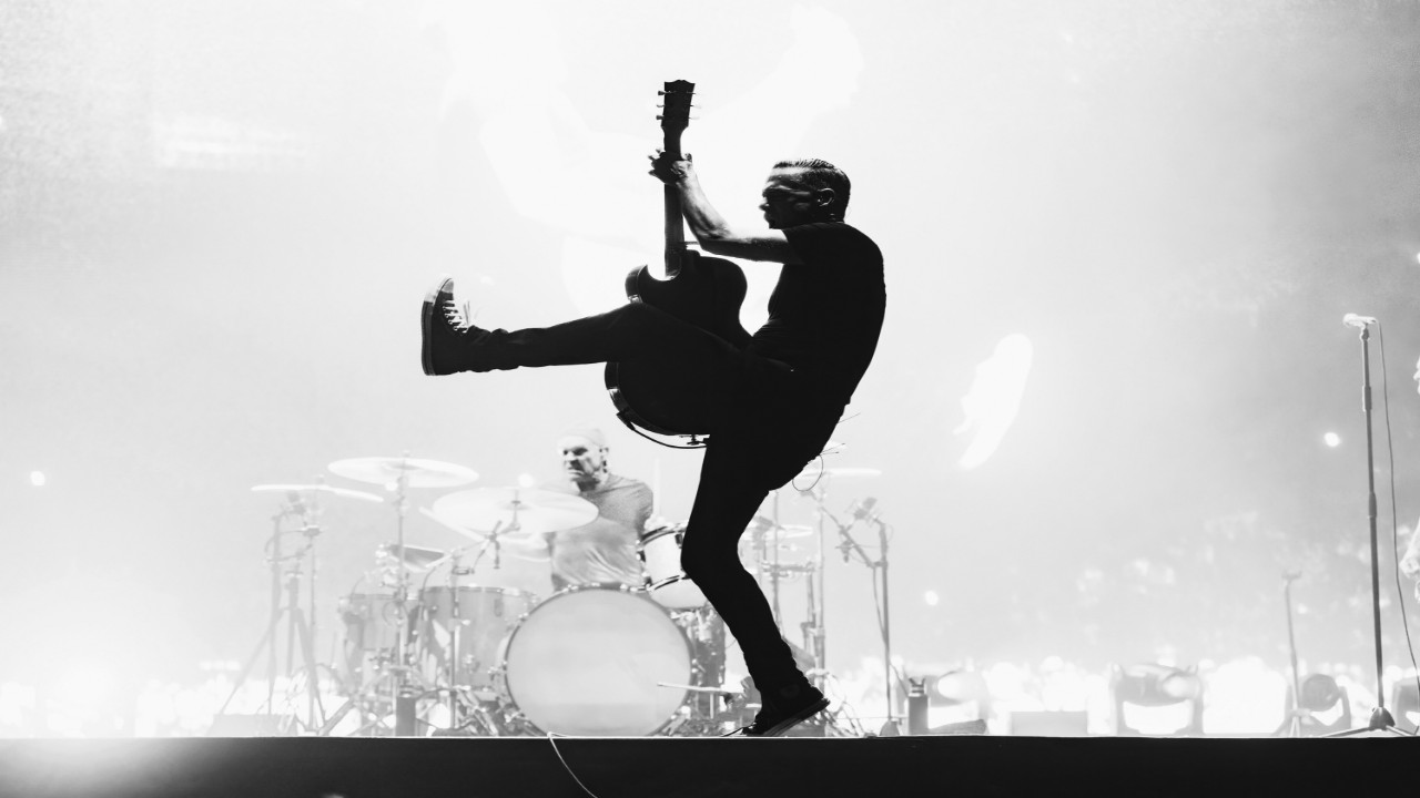 Bryan Adams - Roll with the Punches Tour on Fri, 9th May 2025 18:00