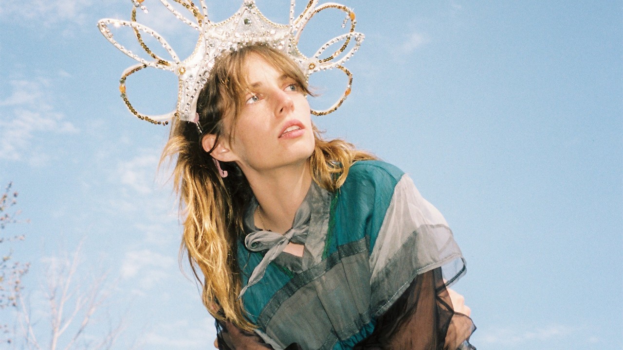 Maya Hawke on Wed, 16th Jul 2025 19:00