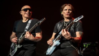 SatchVai Band (featuring Joe Satriani and Steve Vai)