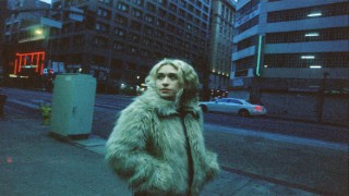 Blondshell on Thu, 4th Sept 2025 19:00